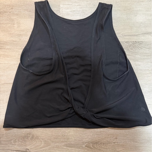 lululemon athletica Black Tank Top - Picture 2 of 2